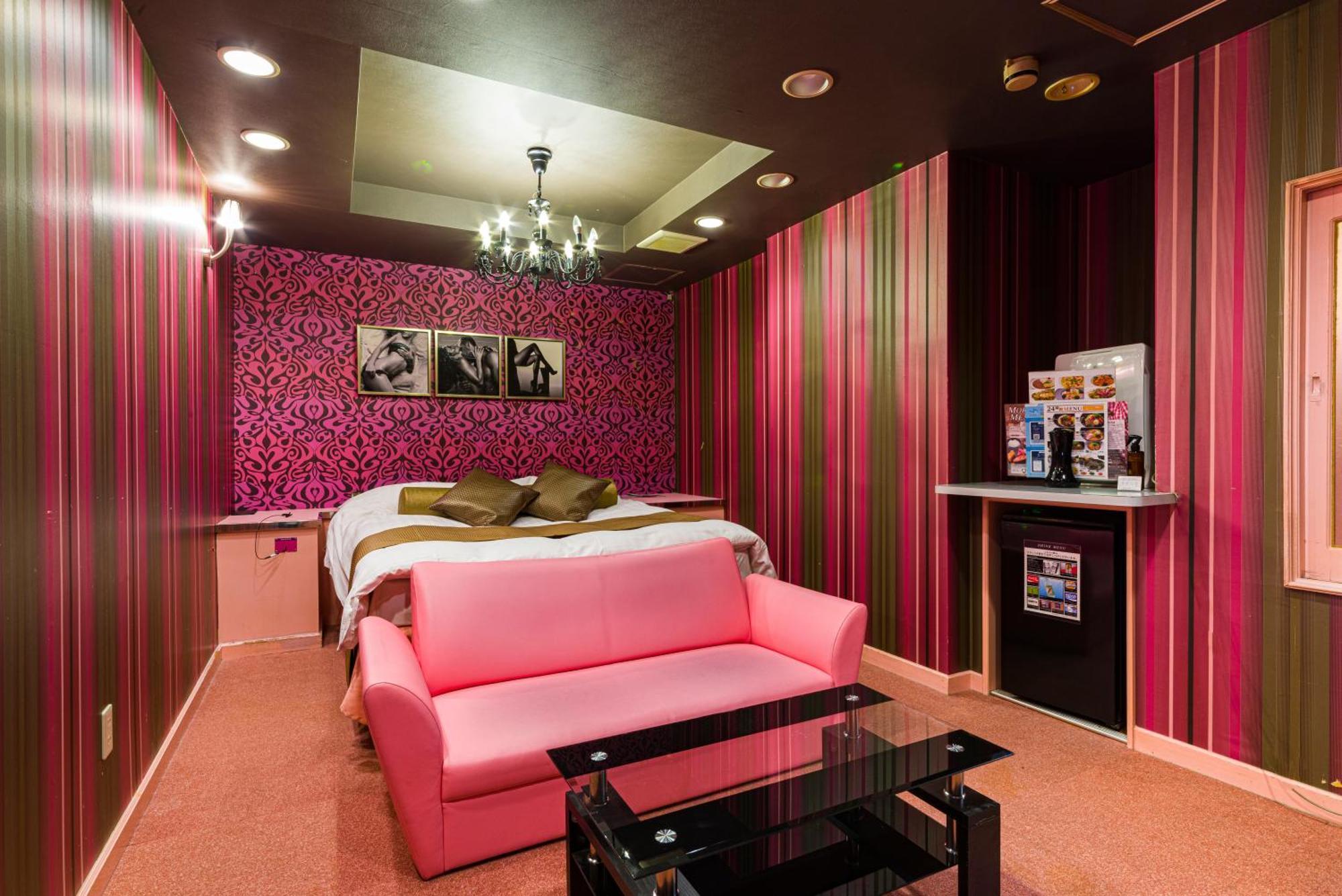 Hotel Love Ikutama -Adult Only Осака Екстер'єр фото