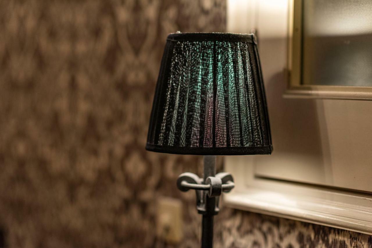 Hotel Love Ikutama -Adult Only Осака Екстер'єр фото